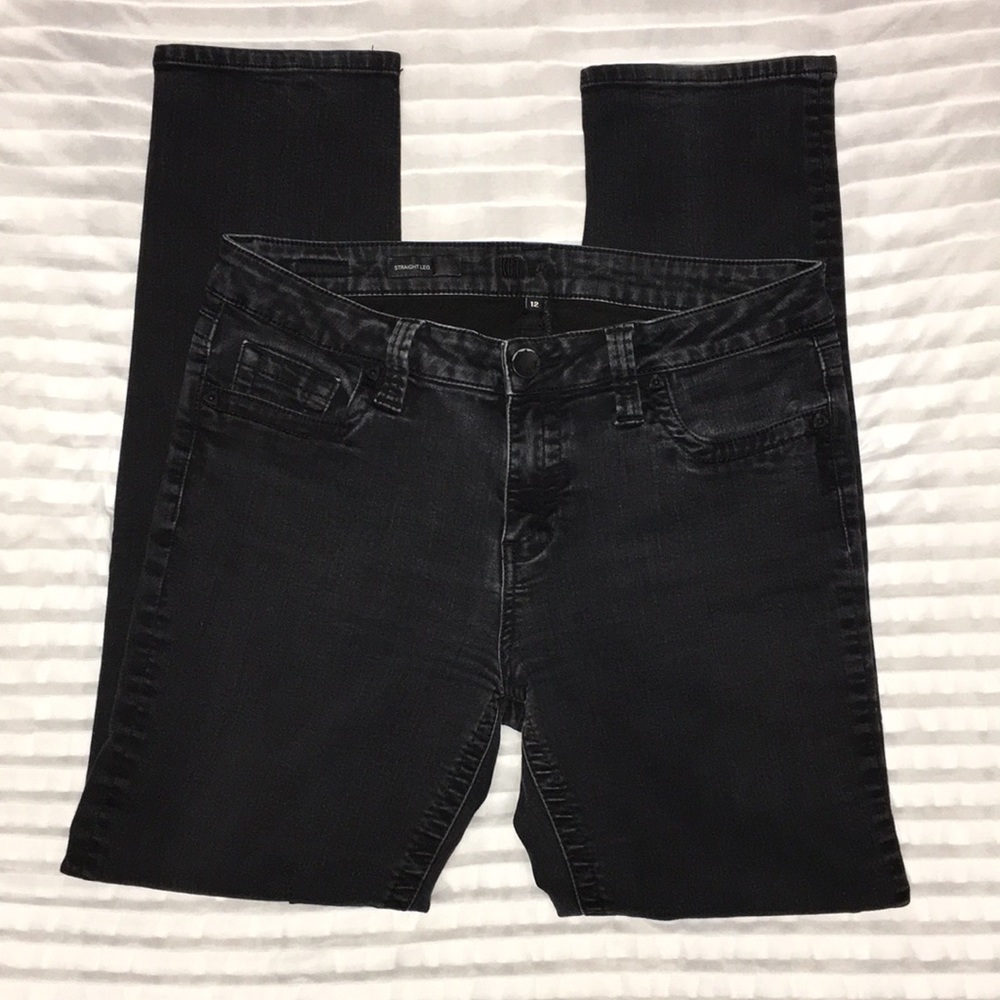 KUT FROM THE KLOTH • Straight Leg Jeans